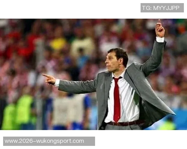 努诺冬窗求援三人西汉姆欲争齐尔克泽对抗罗马 努诺冬窗求援三人西汉姆欲争齐尔克泽对抗罗马