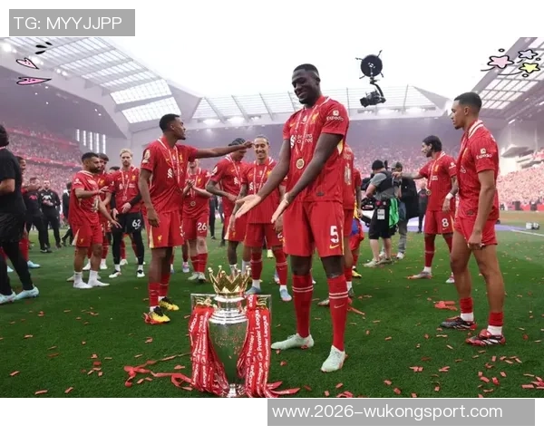 新援格伊抵达曼彻斯特预计今日完成体检开启新征程 新援格伊抵达曼彻斯特预计今日完成体检开启新征程